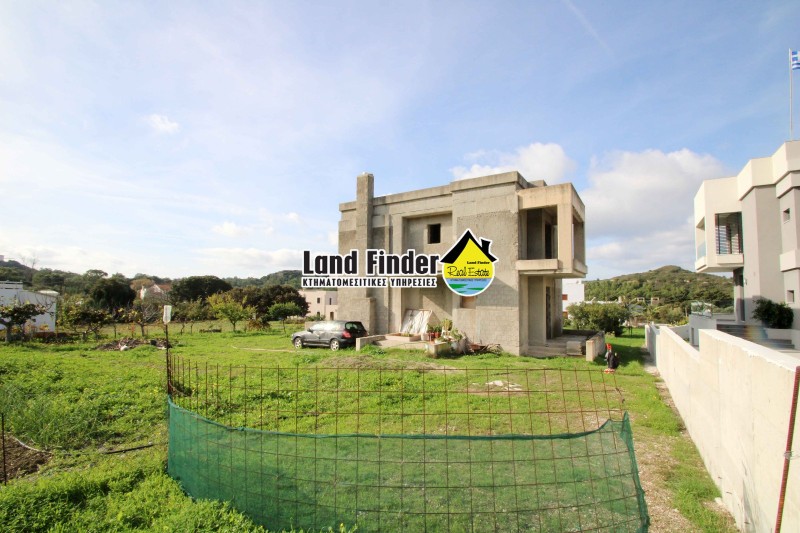 C1570 ΙΞΙΑ ΠΩΛΕΙΤΑΙ 320.000€ μεζονέτα 150 τμ σε σοβά +30 6970847459